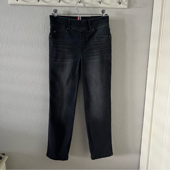 Spanx Ankle Straight Leg Pull-On Jeans - Picture 4 of 9